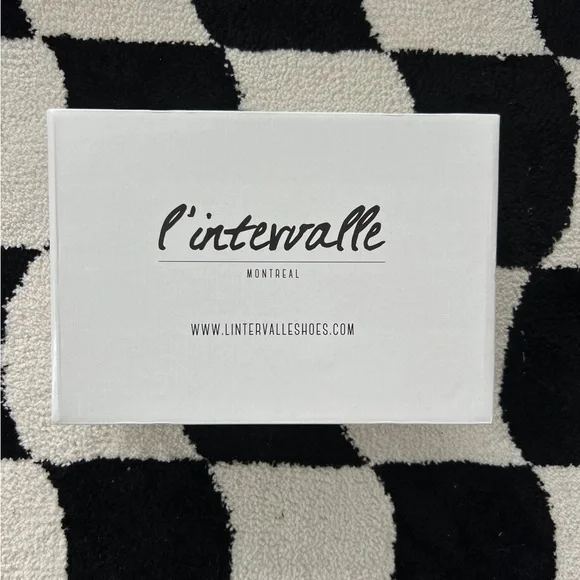 NWT Lintervalle Eos Leather Block Heel Sandal - Picture 6 of 6